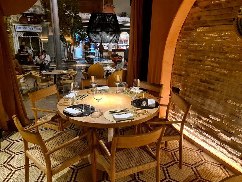 Sestogusto Sevilla. Detapasconchencho